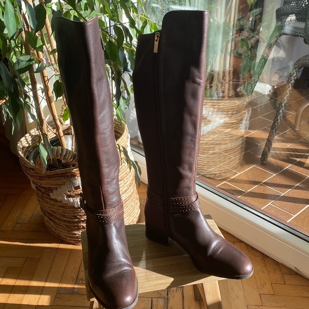 Bandolino Brown leather riding tall boots women size 7.5 - Picture 10 of 17